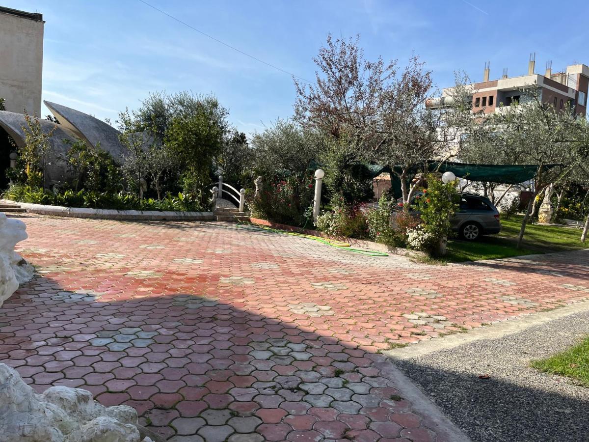Villa Kasa Durrës Buitenkant foto