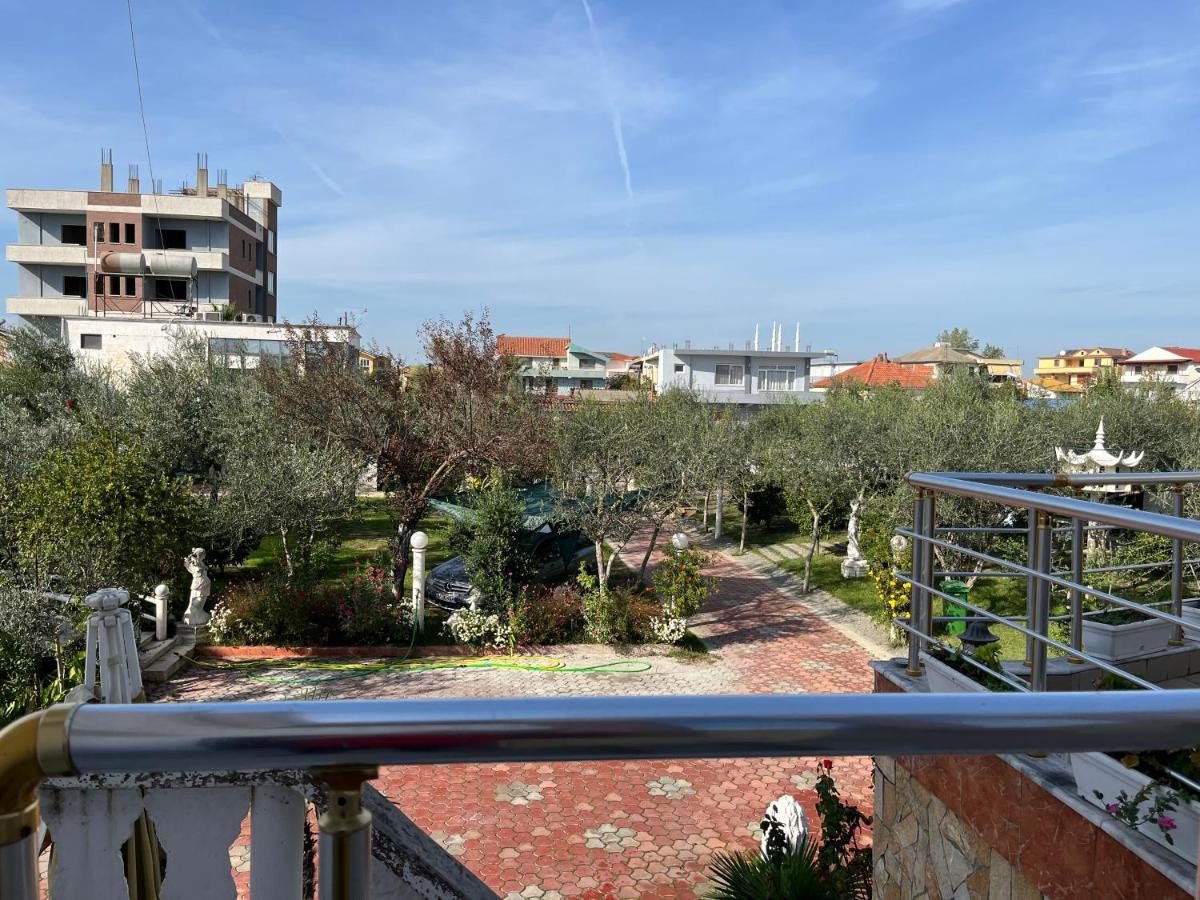Villa Kasa Durrës Buitenkant foto