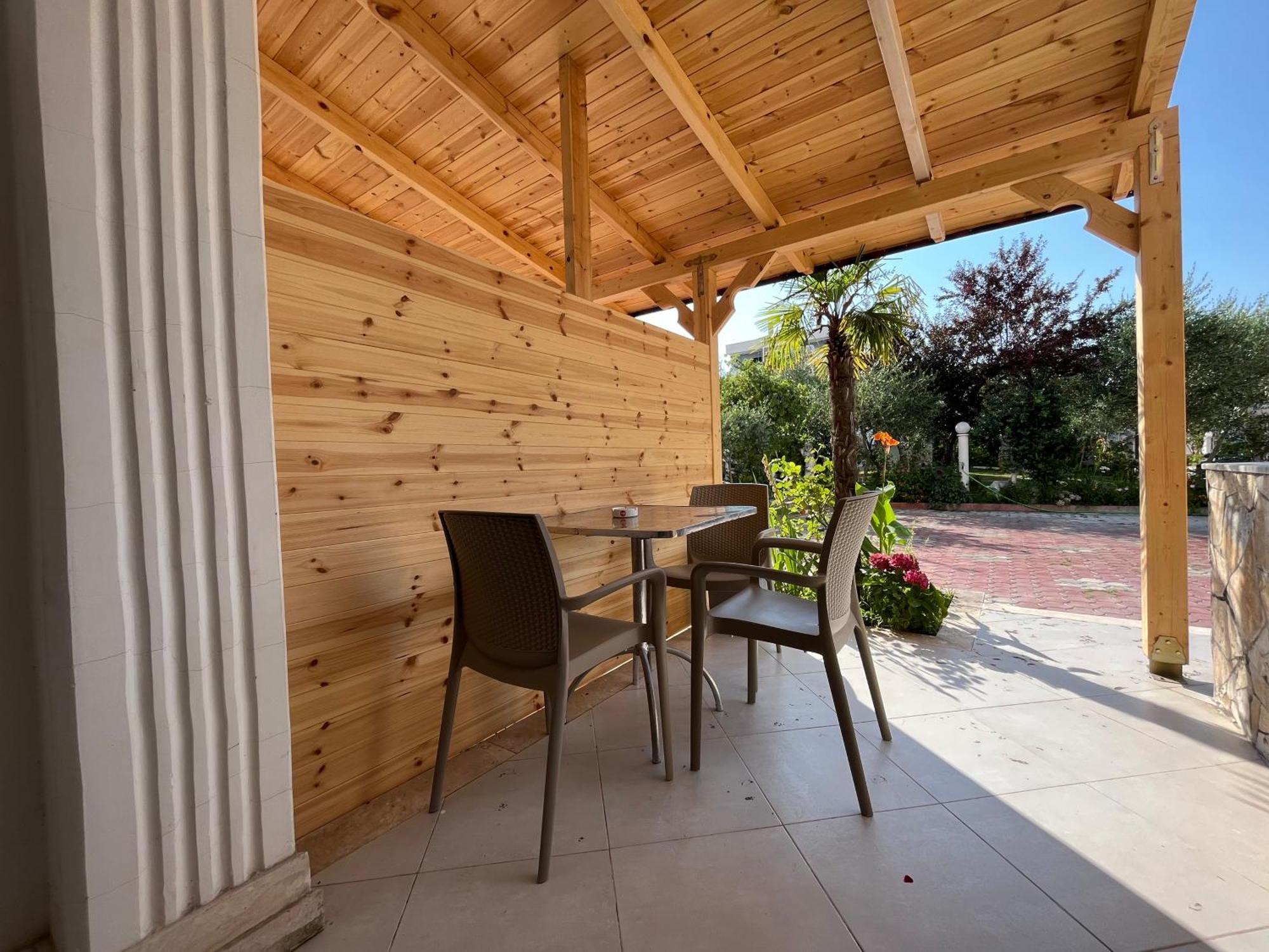 Villa Kasa Durrës Buitenkant foto